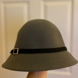 NWOT 100% Wool Cloche Hat